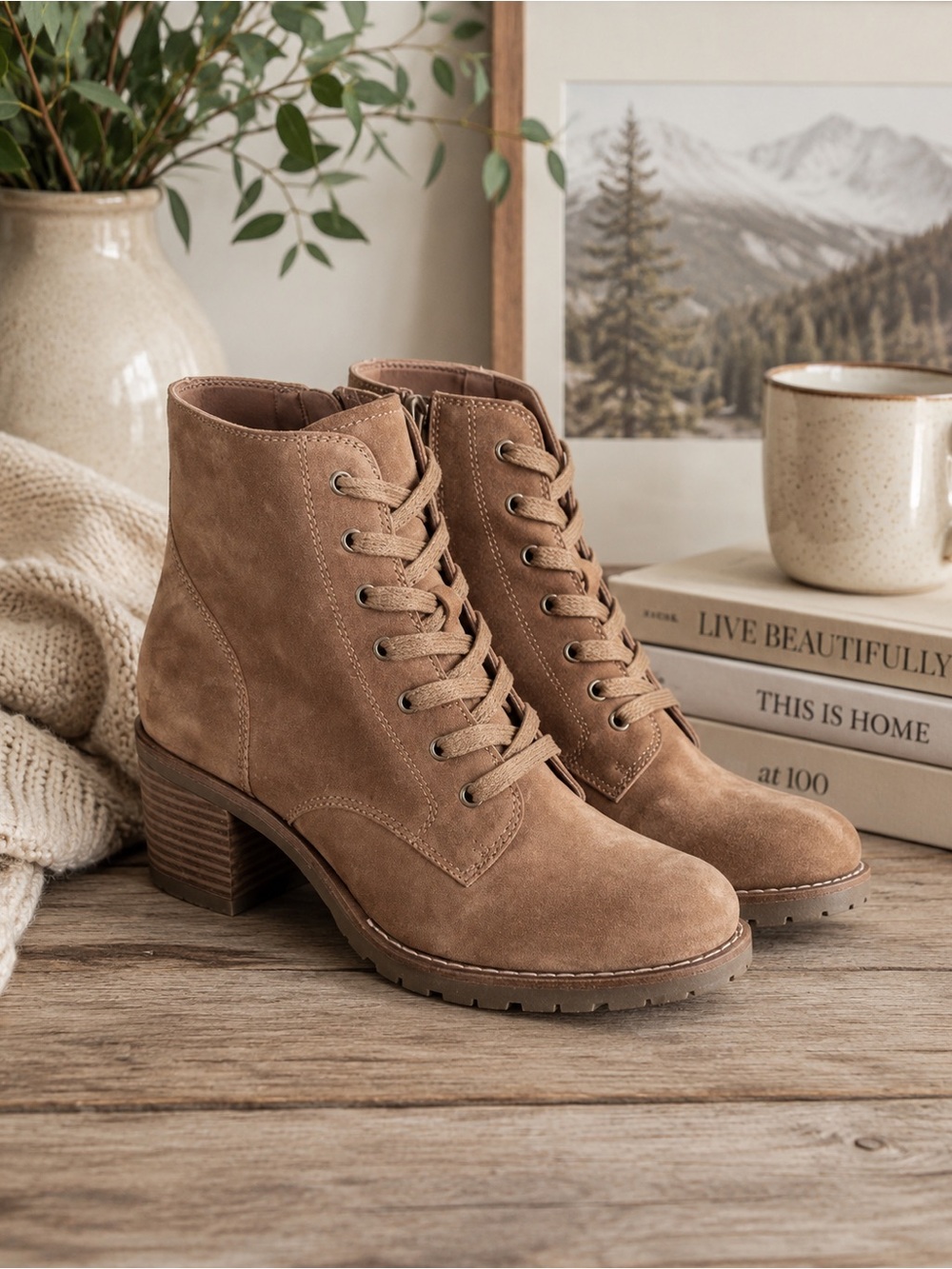 Bjorndal Sasha Camel Tan Nubuck Suede Leather Chunky Lace Up Ankle Boots Sz. 9.5